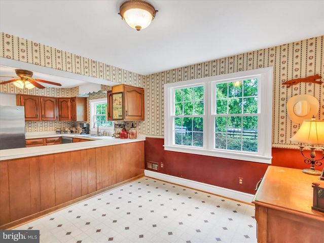 19255 TELEGRAPH SPRINGS RD, Purcellville, VA 20132