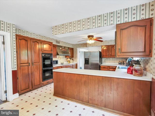 19255 TELEGRAPH SPRINGS RD, Purcellville, VA 20132