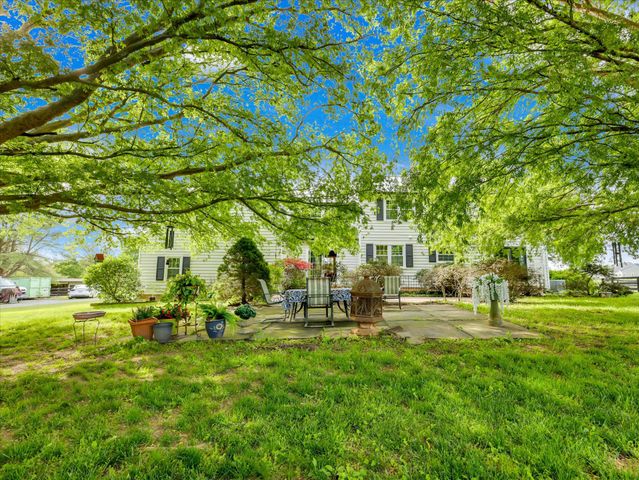 19255 TELEGRAPH SPRINGS RD, Purcellville, VA 20132