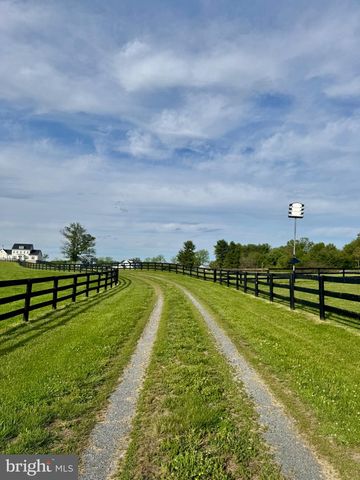 19255 TELEGRAPH SPRINGS RD, Purcellville, VA 20132