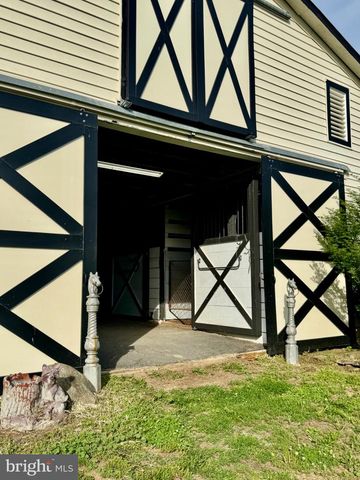 19255 TELEGRAPH SPRINGS RD, Purcellville, VA 20132