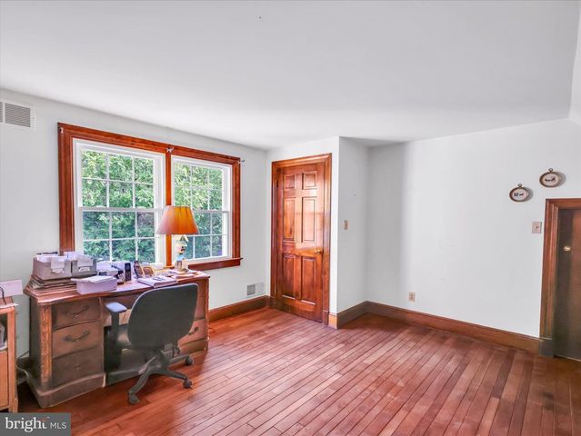 19255 TELEGRAPH SPRINGS RD, Purcellville, VA 20132
