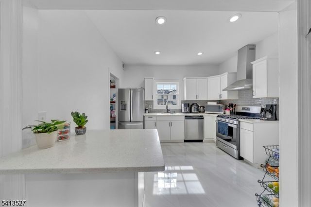 106 Paine Ave, Irvington Twp., NJ 07111