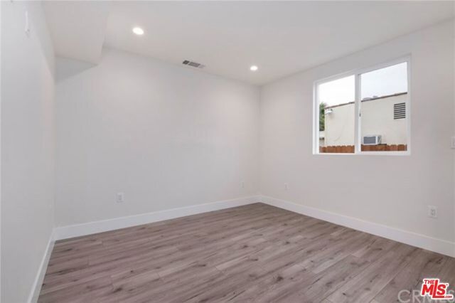 2319 S Redondo Boulevard, Los Angeles, CA 90016