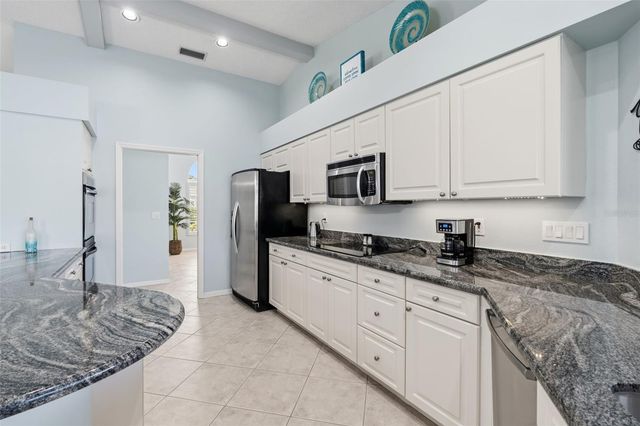 1421 GLENEAGLES DRIVE, Venice, FL 34292