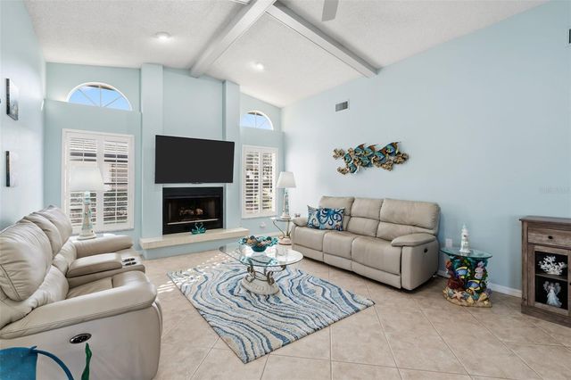 1421 GLENEAGLES DRIVE, Venice, FL 34292