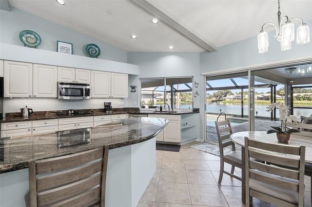 1421 GLENEAGLES DRIVE, Venice, FL 34292