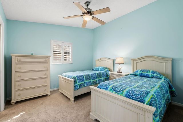 1421 GLENEAGLES DRIVE, Venice, FL 34292