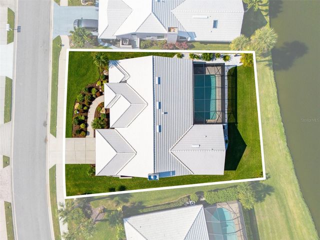 1421 GLENEAGLES DRIVE, Venice, FL 34292