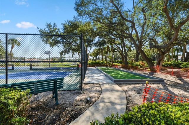 1421 GLENEAGLES DRIVE, Venice, FL 34292