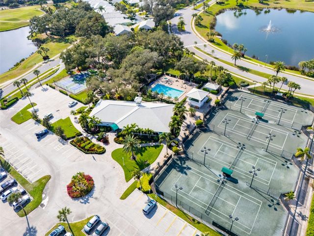 1421 GLENEAGLES DRIVE, Venice, FL 34292