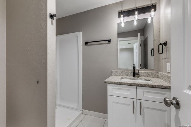 114 Parkview, San Antonio, TX 78210