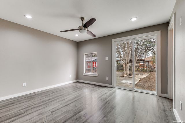 114 Parkview, San Antonio, TX 78210