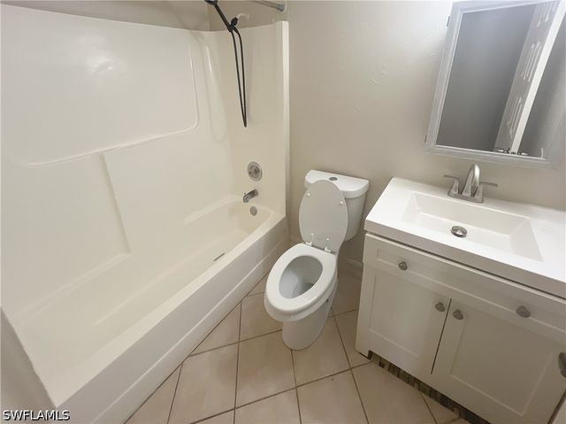 1927 Hill AVE 6, Fort Myers, FL 33901