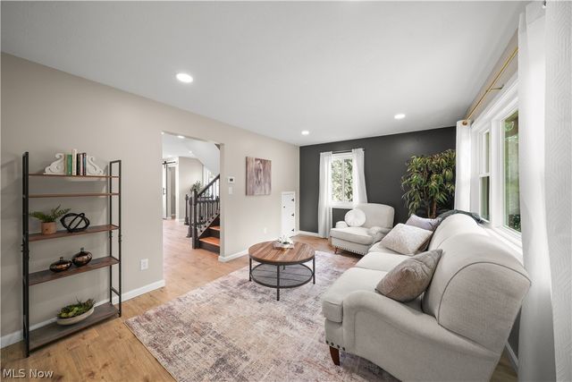 2051 Presidential Pky 27, Twinsburg, OH 44087