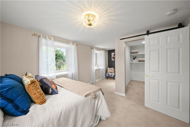 2051 Presidential Pky 27, Twinsburg, OH 44087