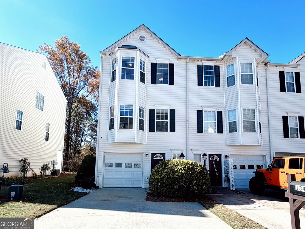 1339 Pilgrim Lake Drive, Cumming, GA 30040