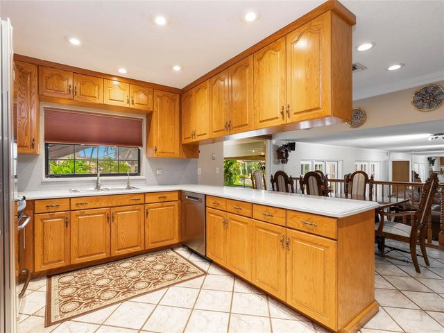 6556 NW 87th Avenue, Parkland, FL 33067