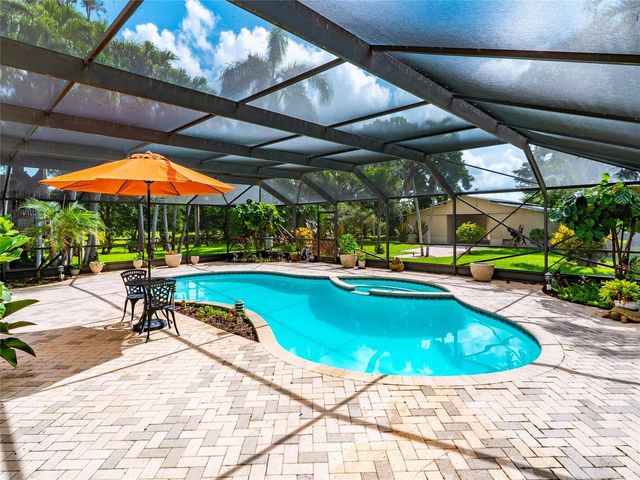 6556 NW 87th Avenue, Parkland, FL 33067