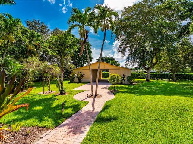 6556 NW 87th Avenue, Parkland, FL 33067