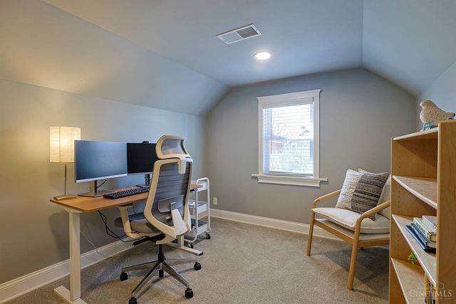 4213 Verne Avenue, Cincinnati, OH 45209