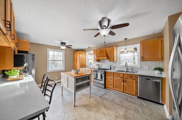 119 Jupiter Dr, Ashland City, TN 37015