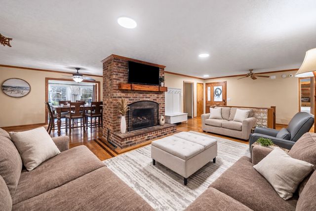 119 Jupiter Dr, Ashland City, TN 37015