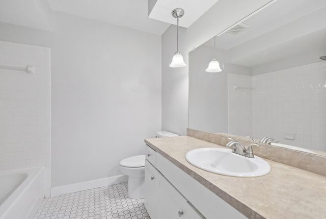 3758 Newcastle Drive SE, Grand Rapids, MI 49508