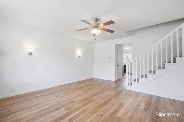 3758 Newcastle Drive SE, Grand Rapids, MI 49508