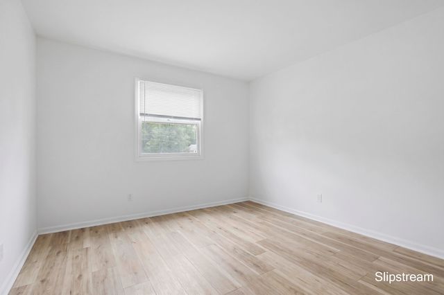 3758 Newcastle Drive SE, Grand Rapids, MI 49508