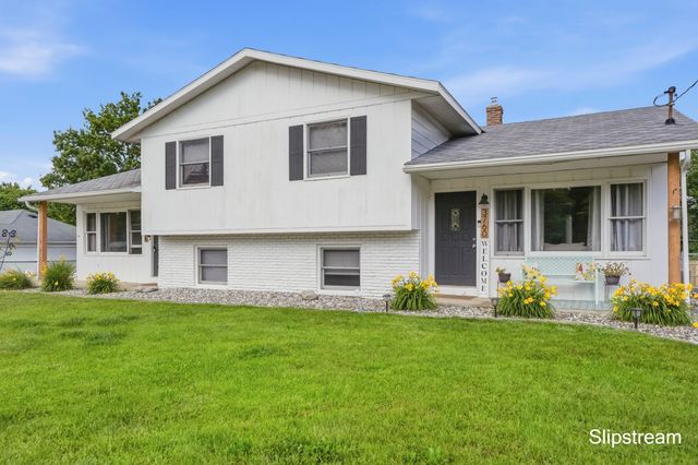 3758 Newcastle Drive SE, Grand Rapids, MI 49508