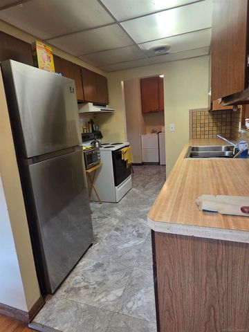 5721 Patricia Avenue, Shelby Twp, MI 48317
