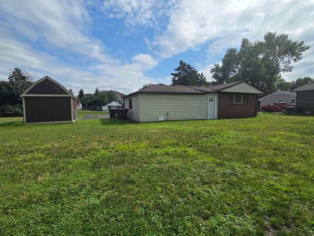 5721 Patricia Avenue, Shelby Twp, MI 48317