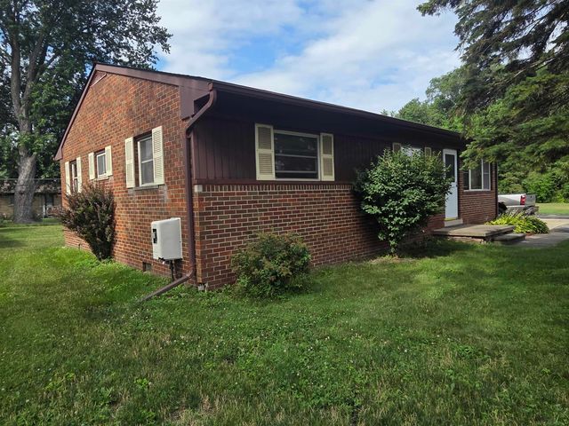 5721 Patricia Avenue, Shelby Twp, MI 48317