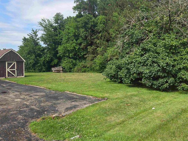 5721 Patricia Avenue, Shelby Twp, MI 48317
