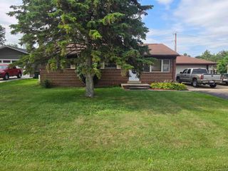 5721 Patricia Avenue, Shelby Twp, MI 48317