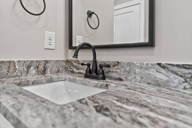 702 Meadow Rd, Mount Pleasant, TN 38474