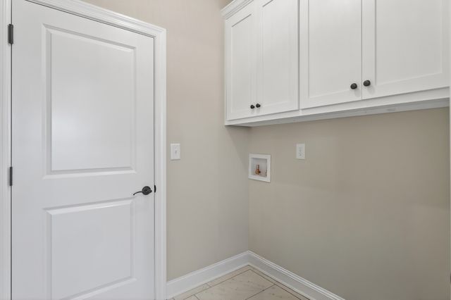 702 Meadow Rd, Mount Pleasant, TN 38474