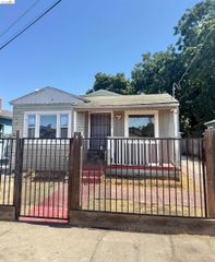 9926 C St, Oakland, CA 94603