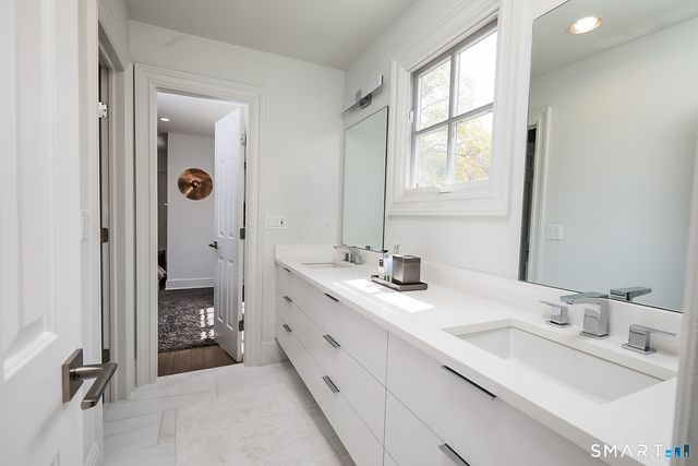 1 Greystone Farm Lane, Westport, CT 06880