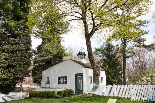 1 Greystone Farm Lane, Westport, CT 06880