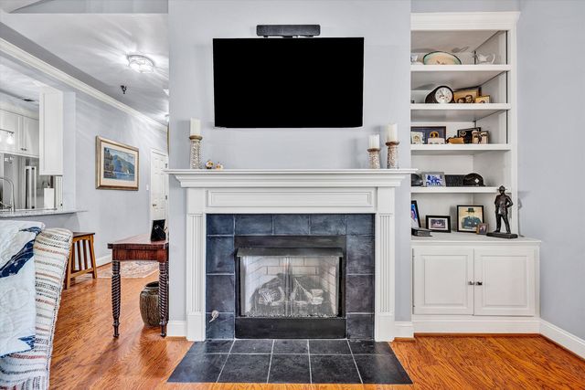2220 Carolina Ave SW Apt 305, Roanoke, VA 24014
