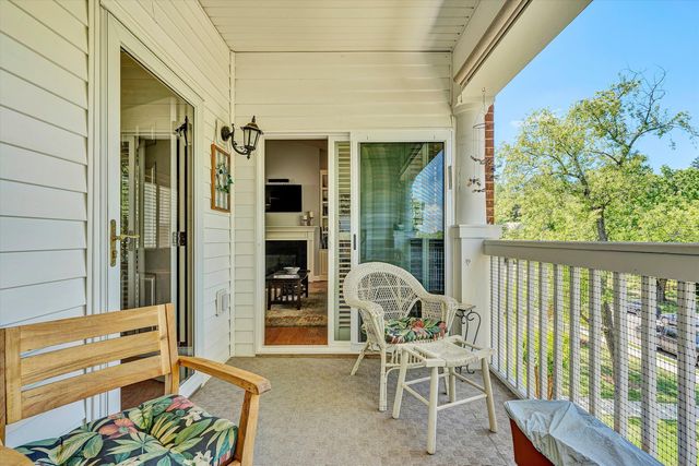 2220 Carolina Ave SW Apt 305, Roanoke, VA 24014