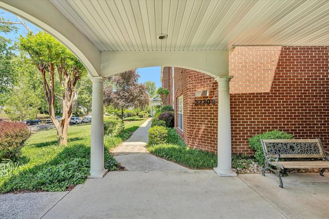 2220 Carolina Ave SW Apt 305, Roanoke, VA 24014