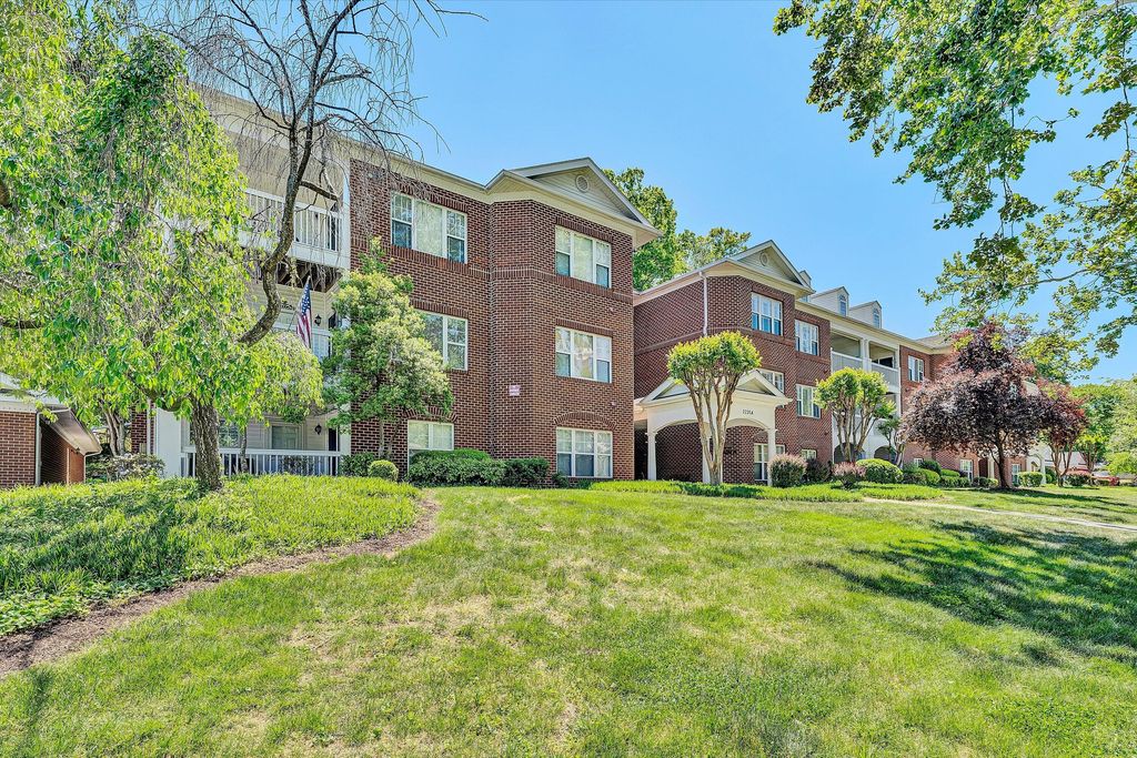 2220 Carolina Ave SW Apt 305, Roanoke, VA 24014