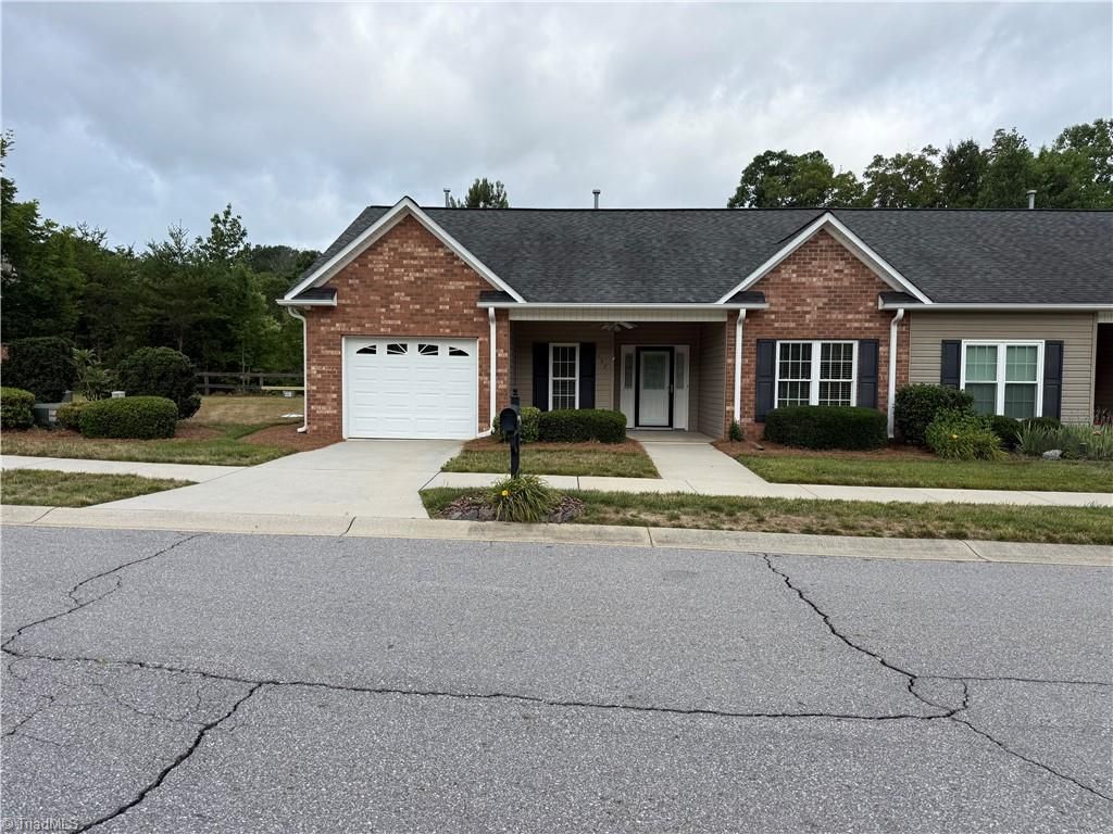 137 Sterling Drive, Mocksville, NC 27028
