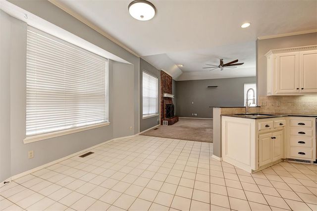 412 Kenswick Court, Edmond, OK 73034