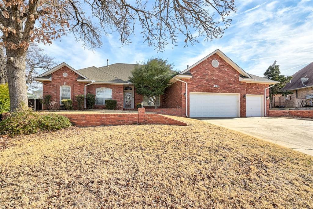 412 Kenswick Court, Edmond, OK 73034