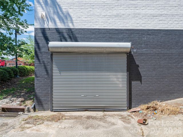 105 W Henderson Street, Marion, NC 28752