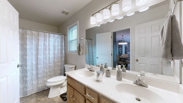 5328 Sunnyvale Dr, Antioch, TN 37013